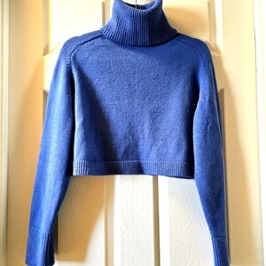 ZARA WOMEN'S MED CROPPED SWEATER